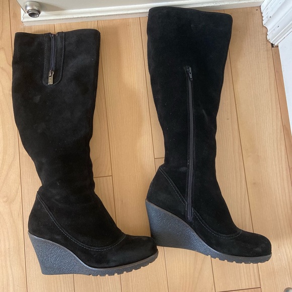 La Canadienne knee high boots, black suede size 6.5 - Picture 2 of 2